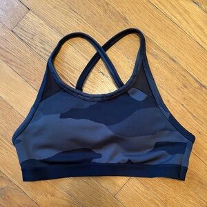 Aerie Camo Sports Bra Size Medium